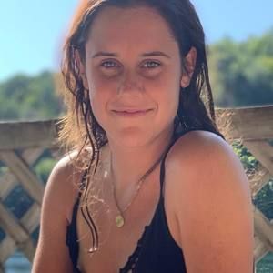 Meet your Posher, Camille